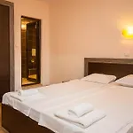 Tuna Apartment *